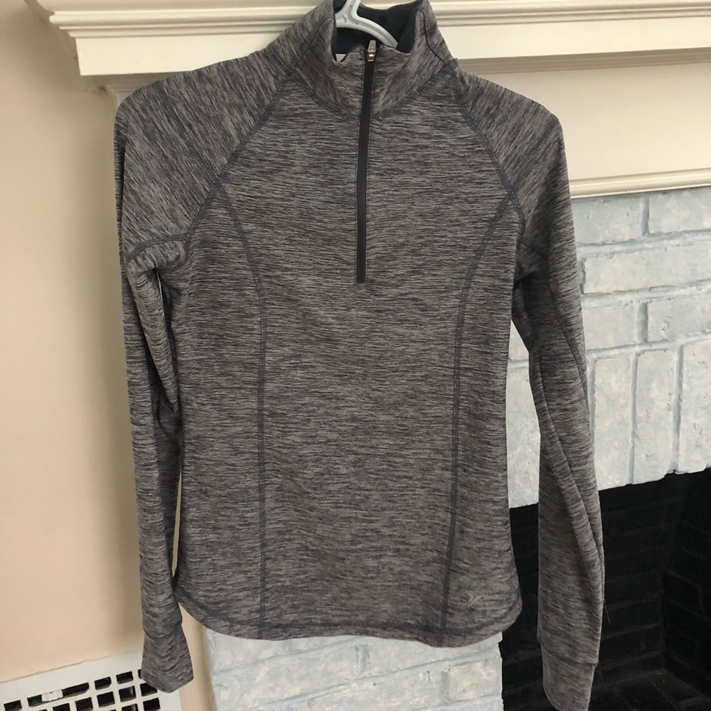 Size XS gray Old Navy active 1/4 zip
